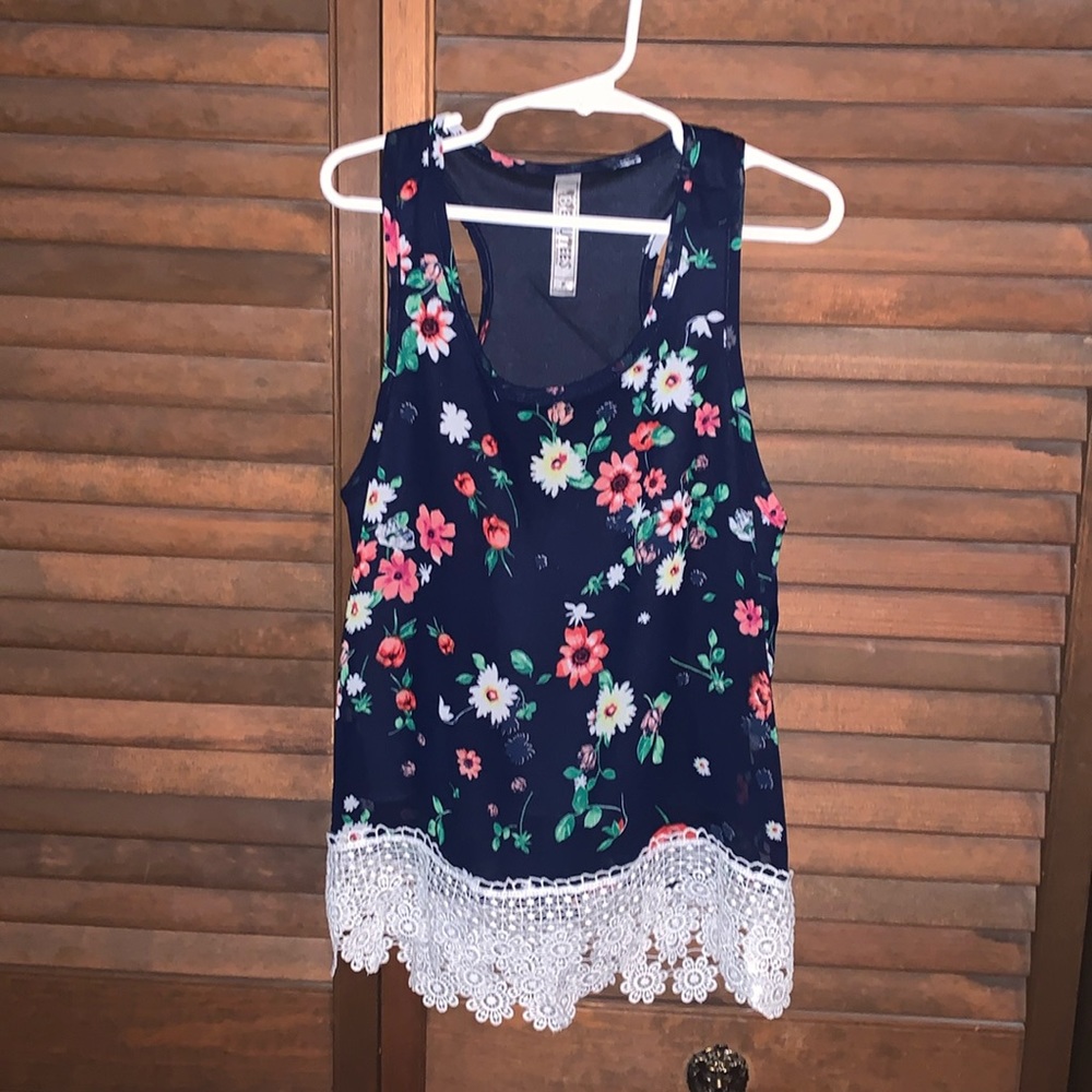 Girls top. Dressy. Flowy.